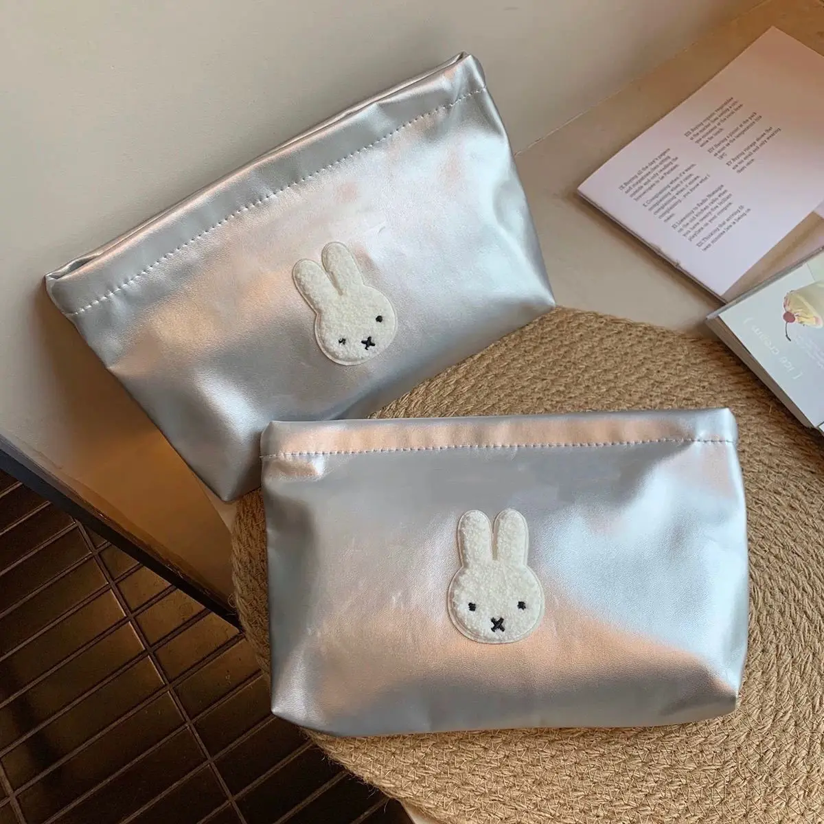 Cartoon Image Miffy Makeup Bag - Women'S Bags Going Out 评论和价格