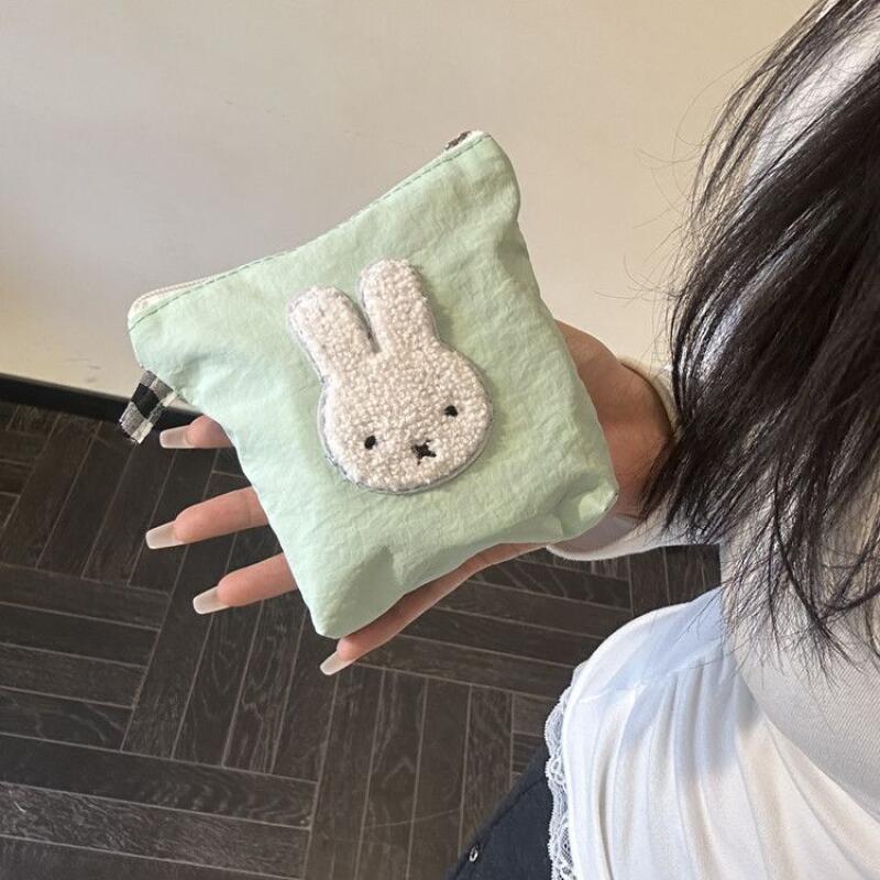 New Miffy Zipper Makeup Bag Cr - Women Bags Medium Size 评论和价格