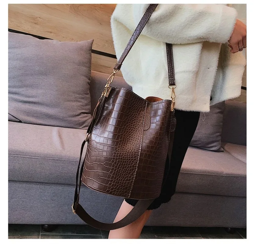 Vintage Leather Stone Pattern  - Women Bags Rack 评论和价格