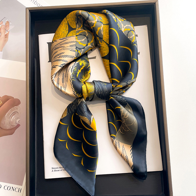 New Luxury Horse Pattern Silk  - Women Bags Office 评论和价格